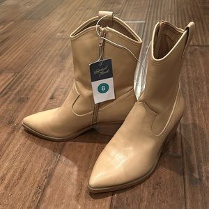 NWT Cowboy Boots Universal Thread